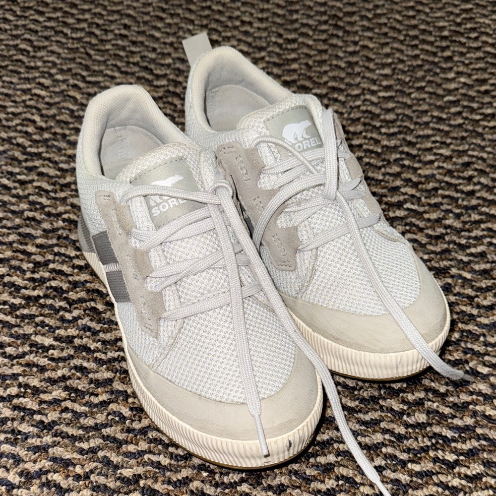 Sorel Light Gray Athletic Sneakers